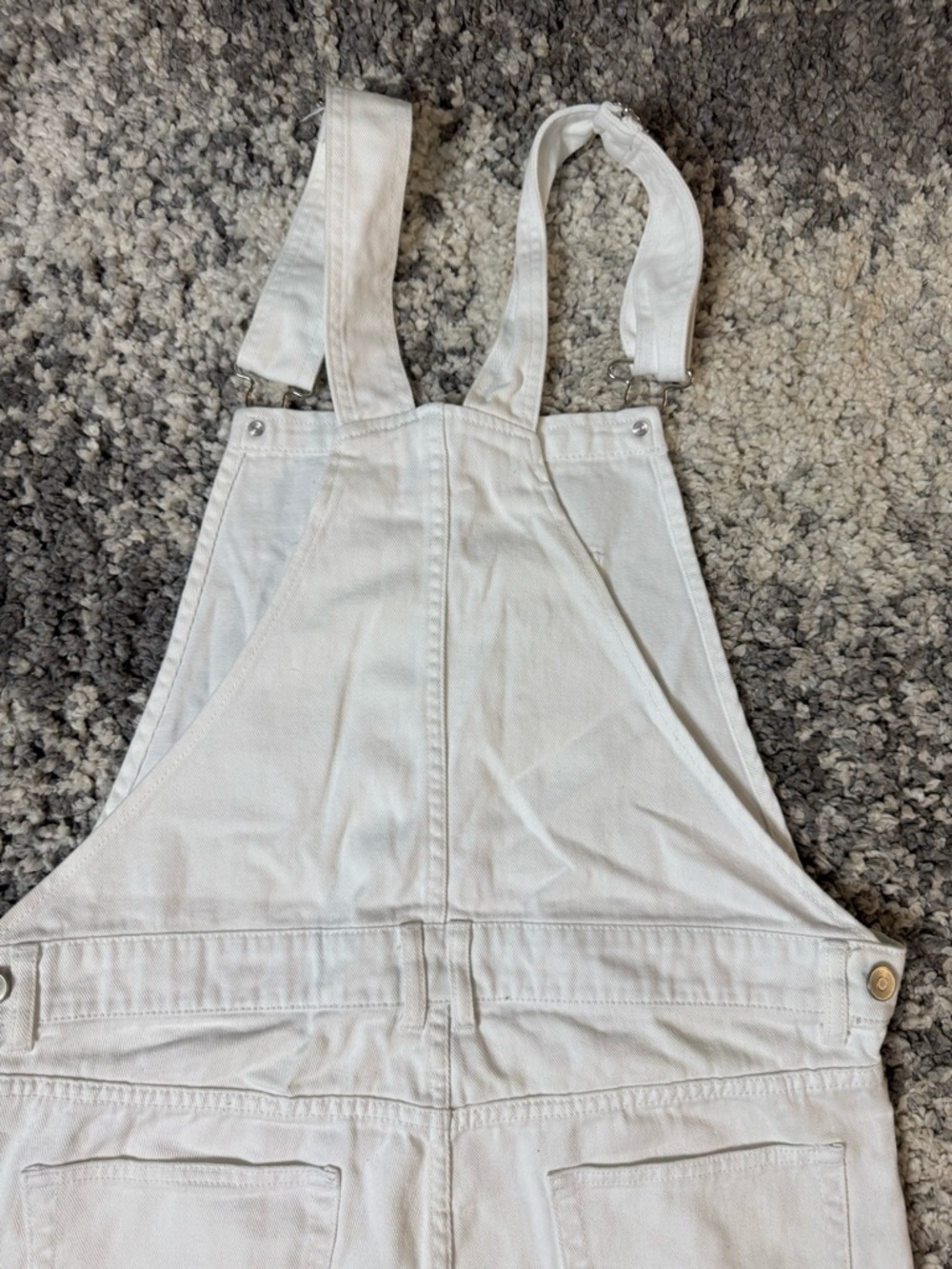 Forever 21Men, Men’s White Distressed Denim Jogger Pants Overalls, US Size: 32 - Picture 11 of 14